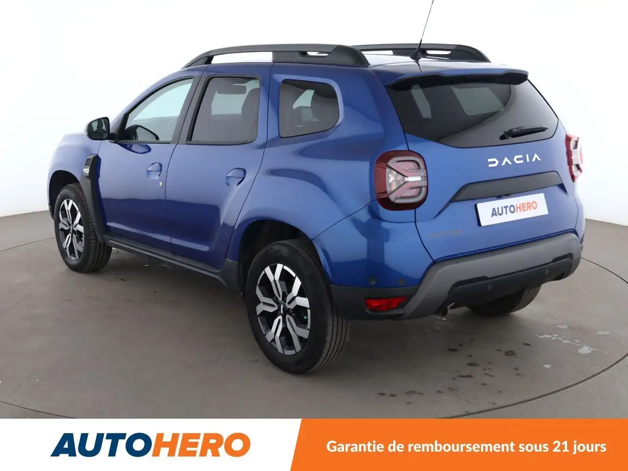 Dacia Duster — photo 4