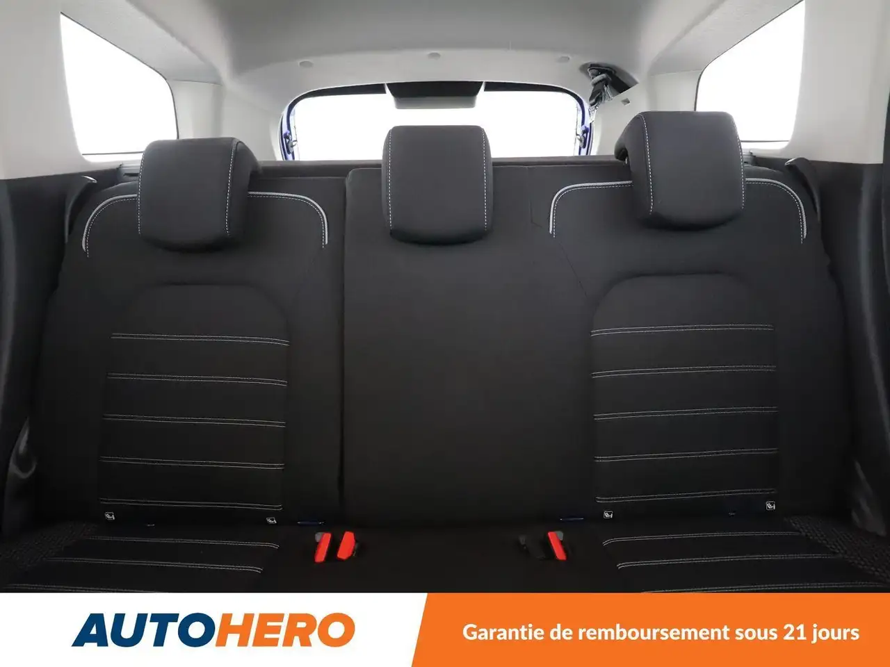 Dacia Duster — photo 15