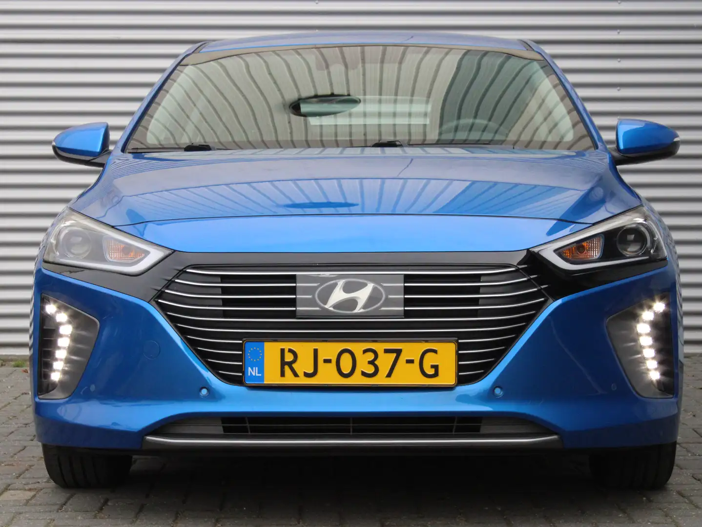 Hyundai IONIQ 1.6 GDi Comfort | Achteruitrijcamera | Apple Carpl Blau - 2