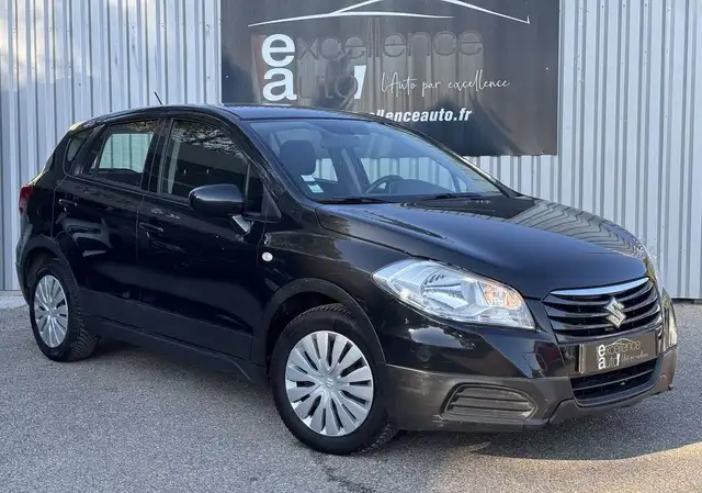 Suzuki SX4 S-Cross 1.6 VVT AVANTAGE