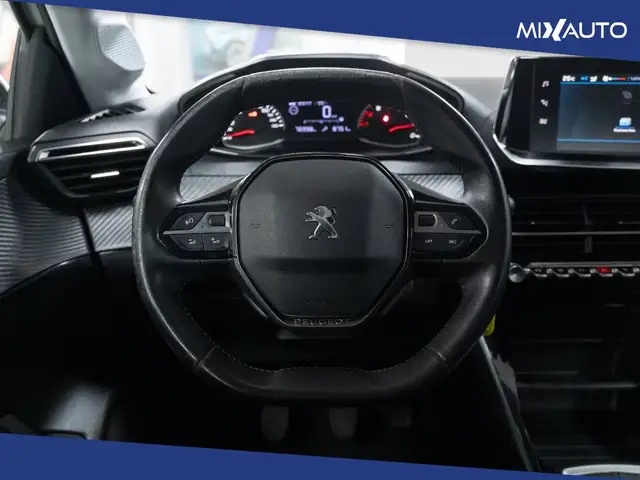 Peugeot 208 view 12