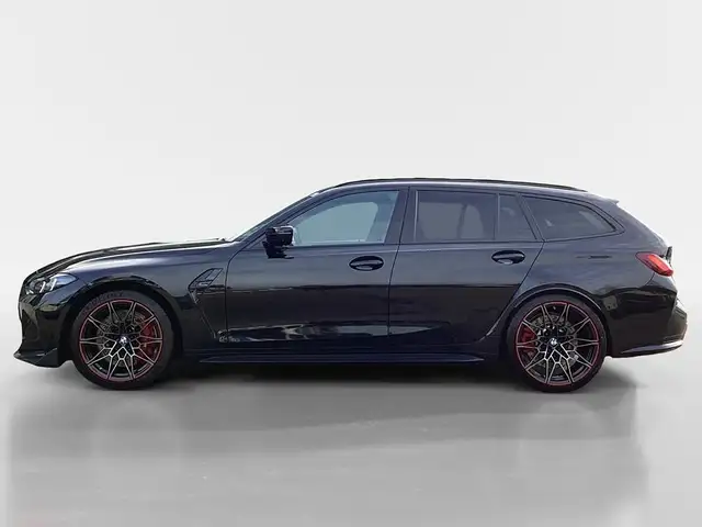 BMW M3 view 3