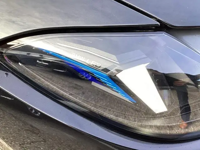 BMW M3 view 11