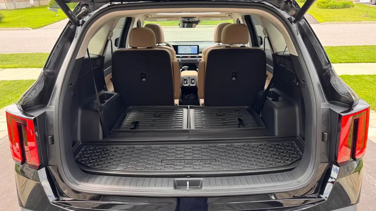Kia Sorento photo Kia Sorento