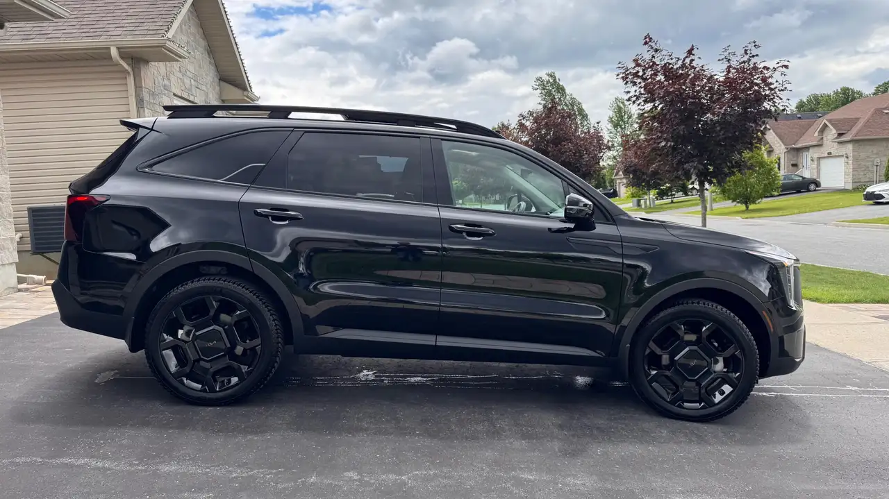 Kia Sorento photo Kia Sorento