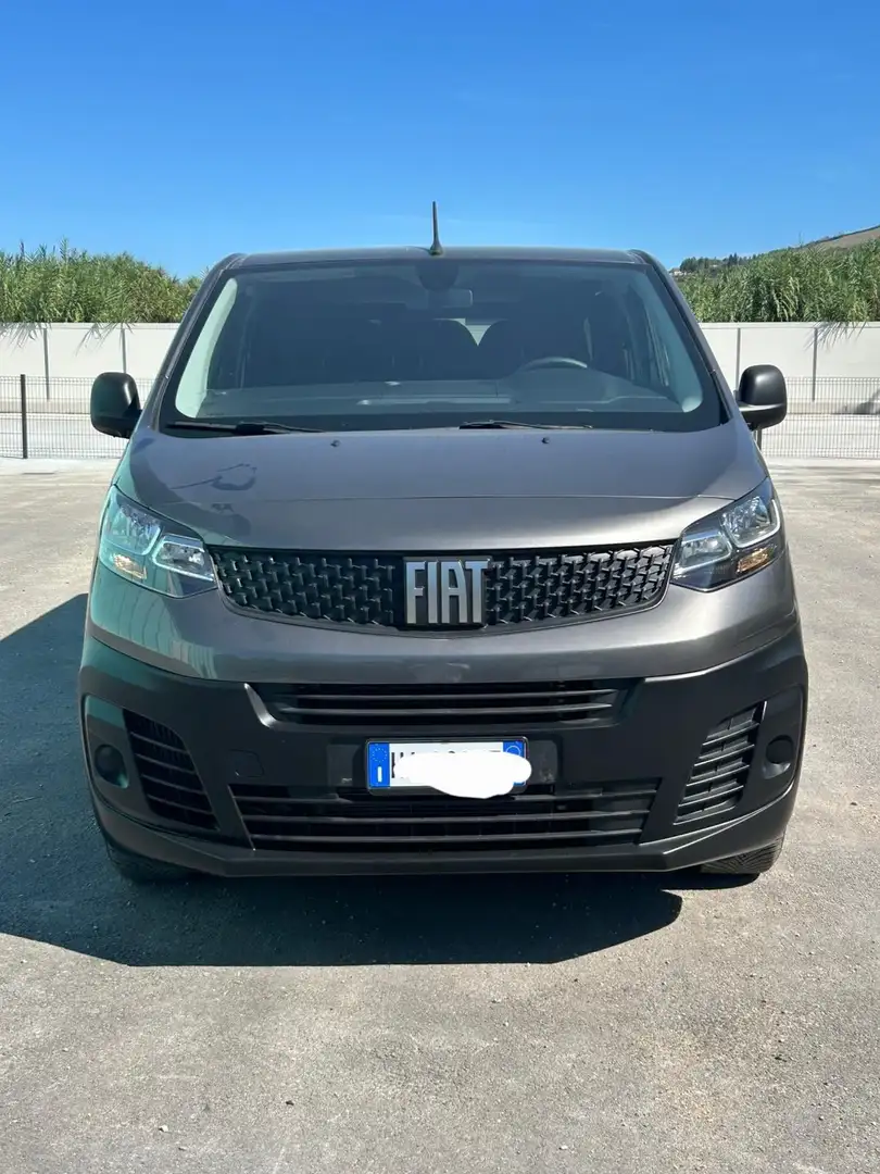 Fiat Scudo 2.0 bluehdi 145 Grigio - 1