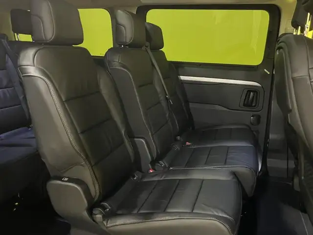 Citroen Spacetourer view 10