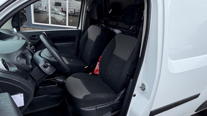 Renault Kangoo 1.5 DCI 85KW 115PK L2H1 MAXI EIRO 6 IMPERIAAL/ AIR — photo 17