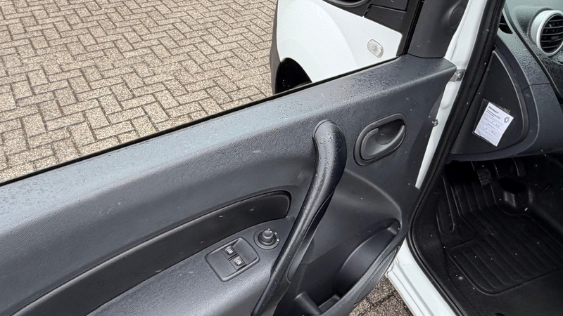 Renault Kangoo 1.5 DCI 85KW 115PK L2H1 MAXI EIRO 6 IMPERIAAL/ AIR — photo 18