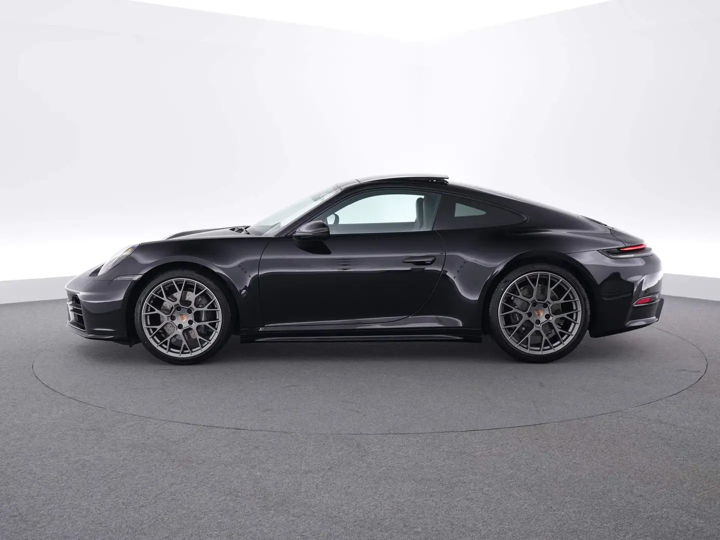Porsche 992 Carrera Noir - 2