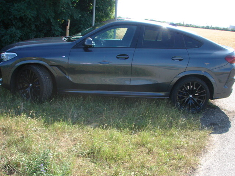 BMW X6 xDrive40i Aut. — photo 8