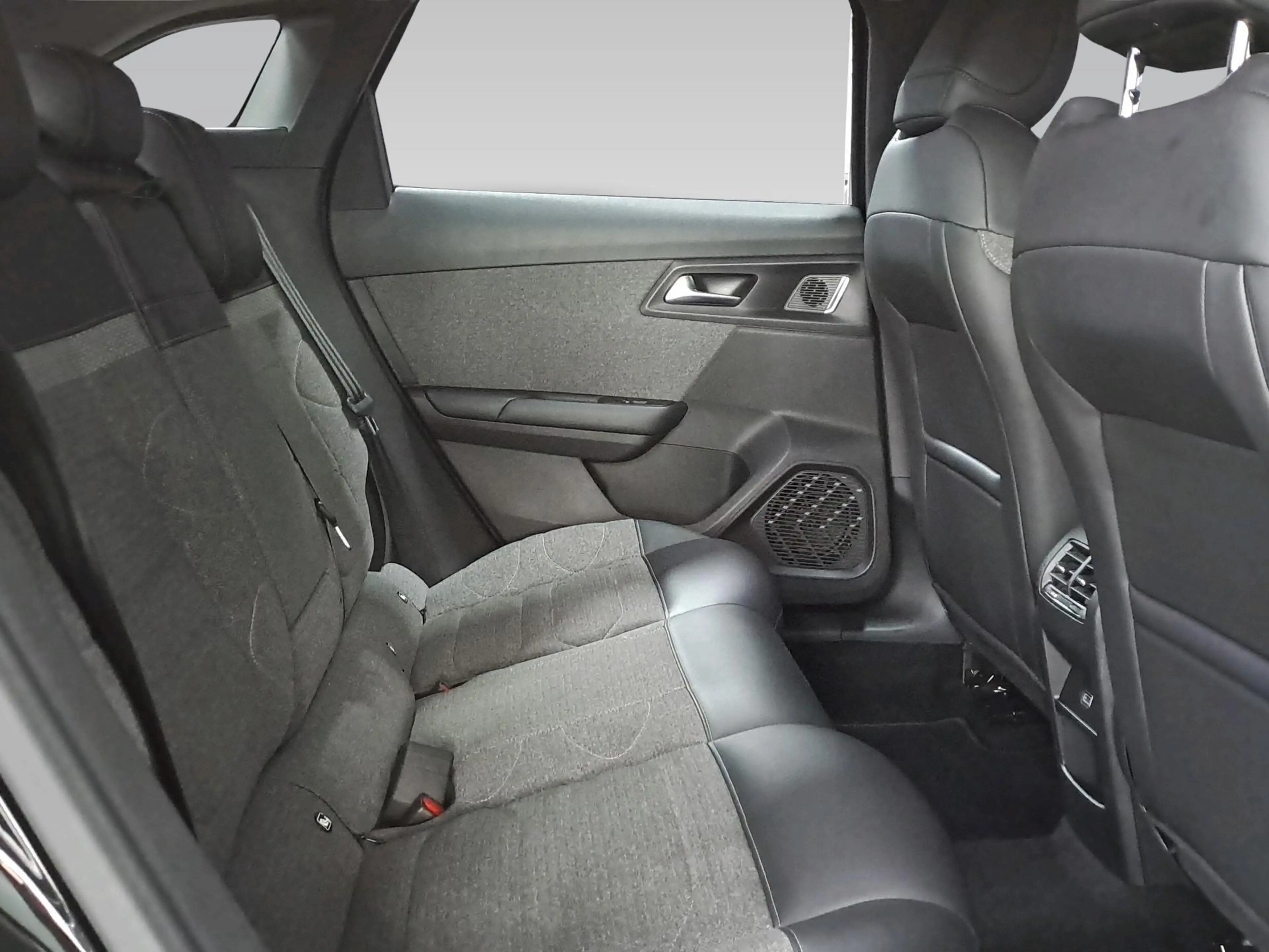 Citroen C5 X 1.2 PureTech 130PK AUTOMAAT BUSINESS LED NAVI PDC — photo 14