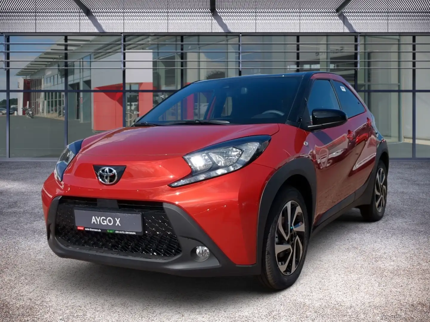 Toyota Aygo 1.0 Team D ACC+AUT+Navi+Fernlichtass.+Kam. Schwarz - 2