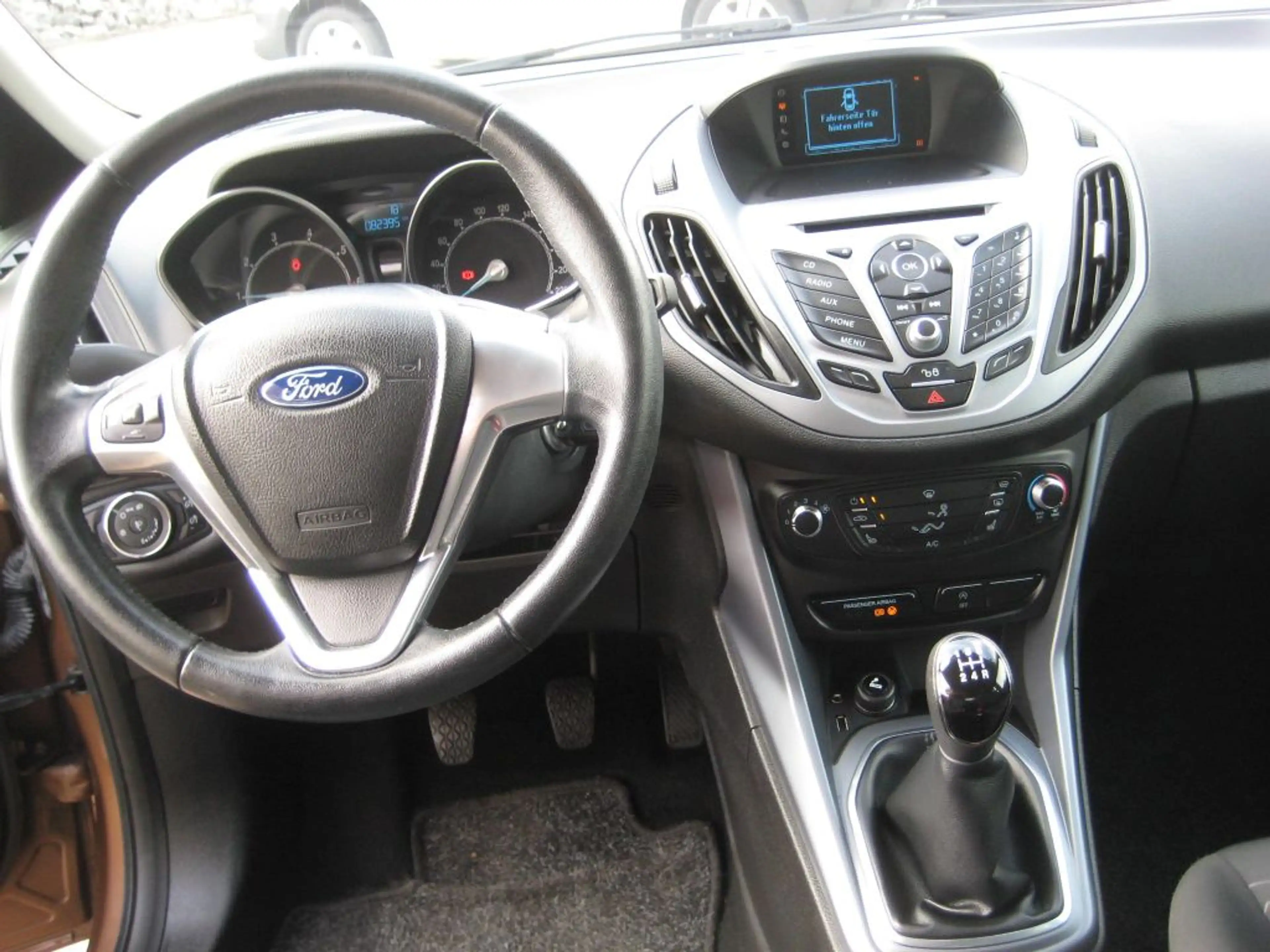 Ford B-Max 1.0 EcoBoost Trend — photo 6