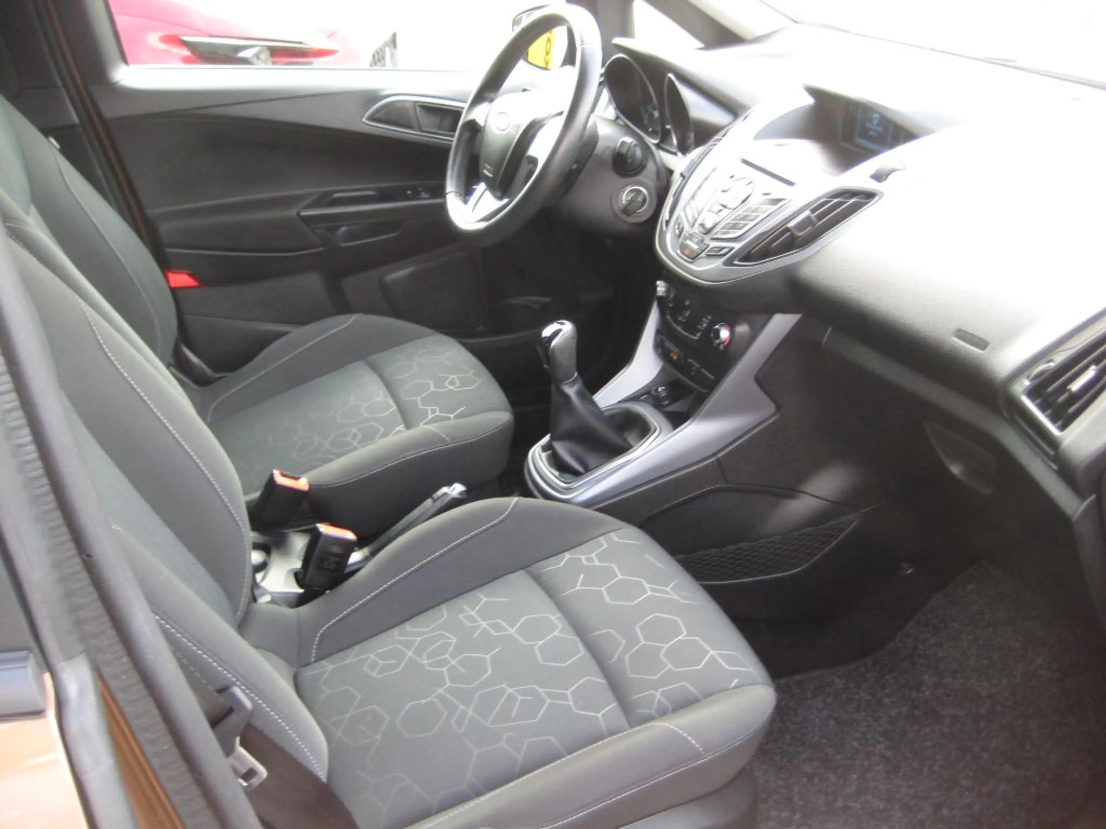 Ford B-Max 1.0 EcoBoost Trend — photo 8
