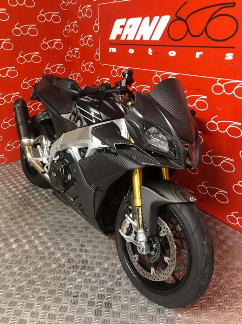 Aprilia Tuono V4 1100 Factory - 2