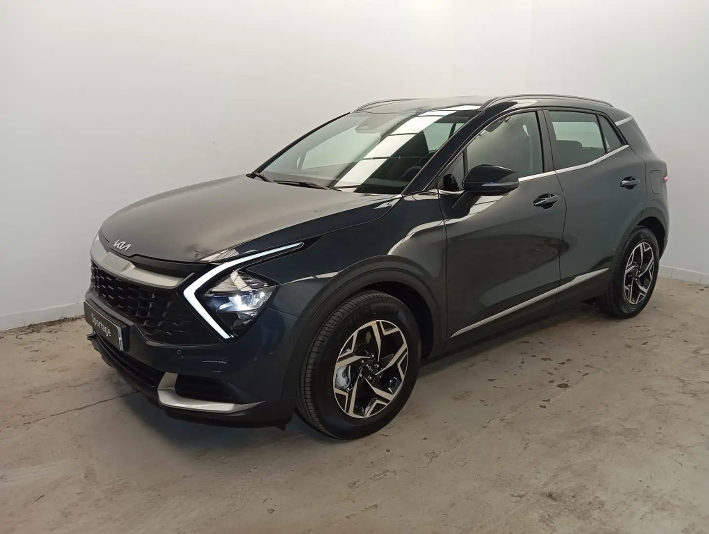 Kia Sportage 1.6 CRDi MHEV Business 4x2 DCT 136 Gris - 1