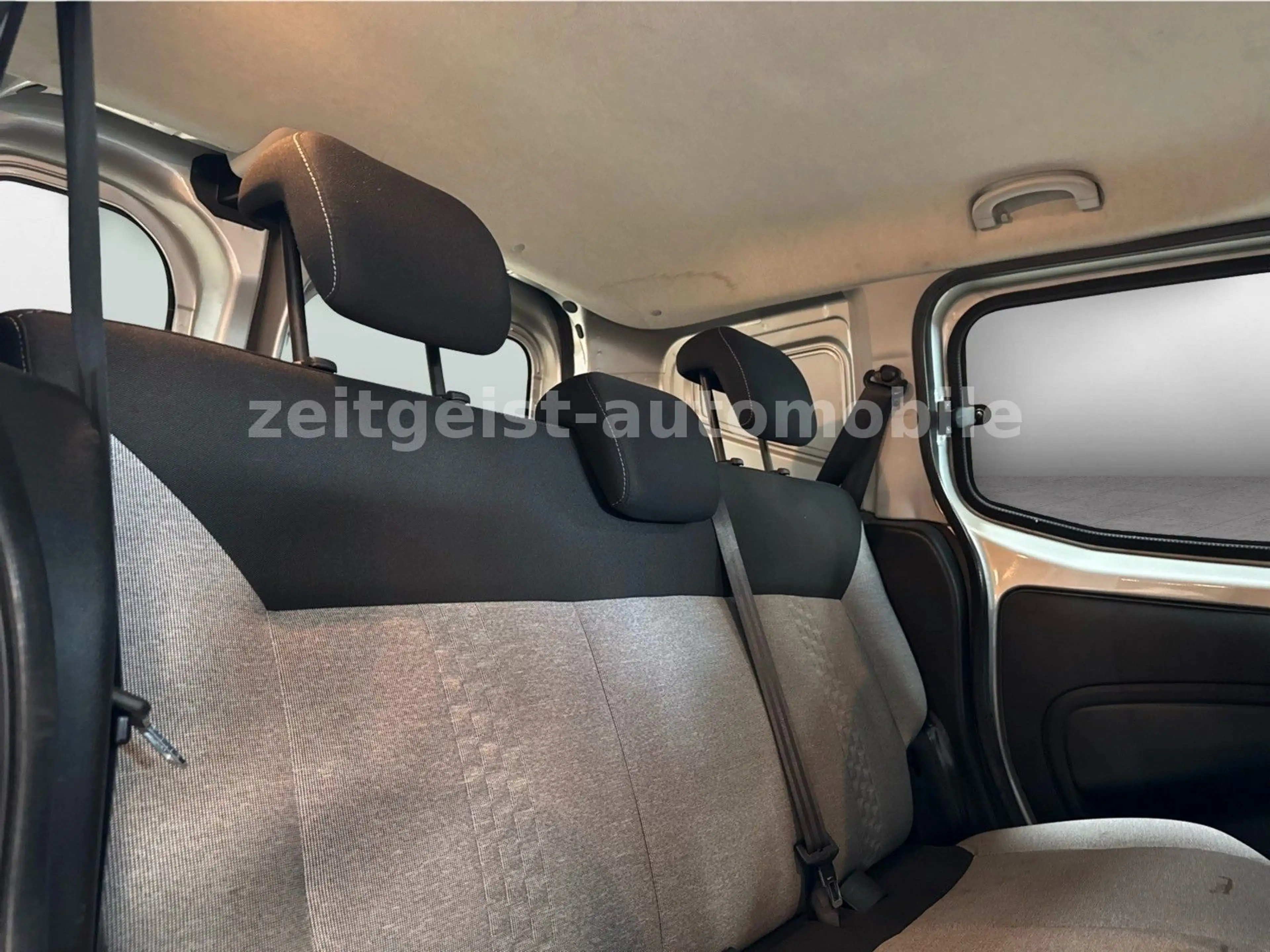 Fiat Fiorino 1.3D *TÜV & SERVICE NEU* — photo 12