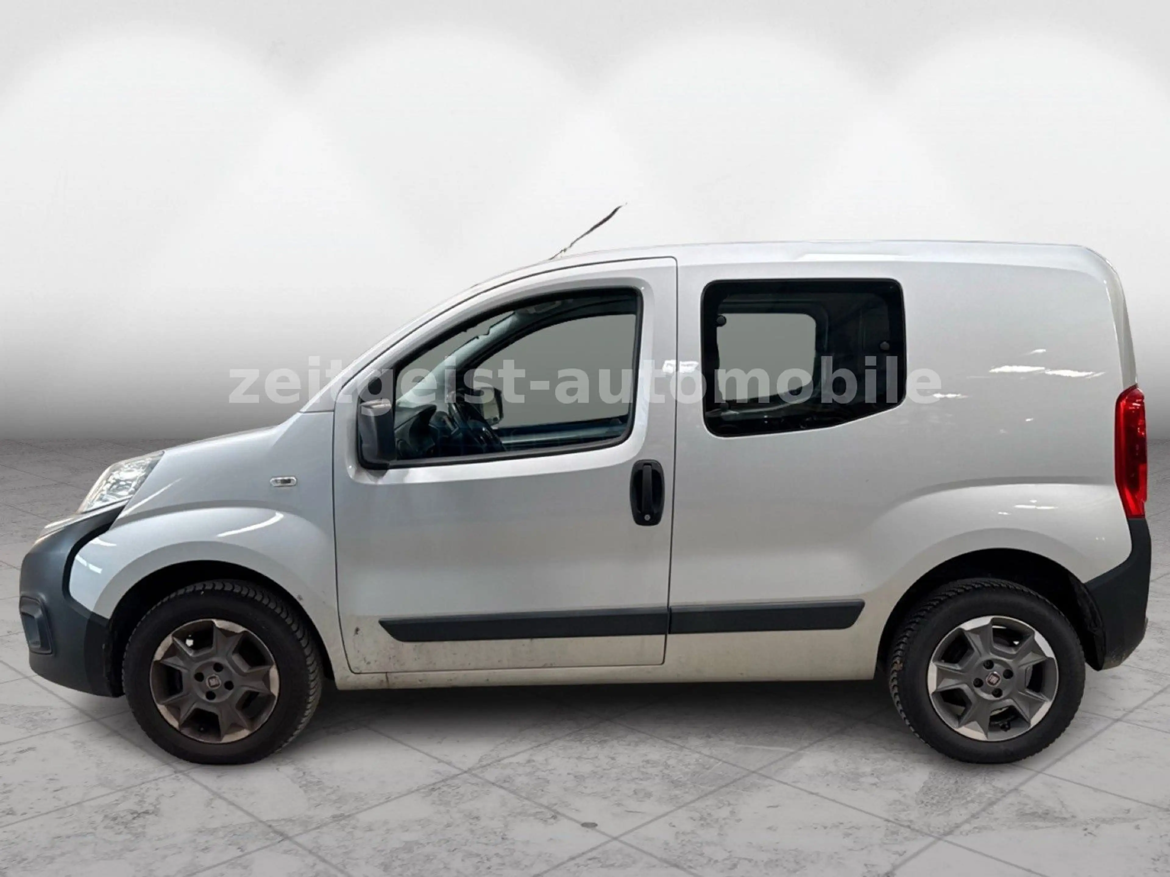 Fiat Fiorino 1.3D *TÜV & SERVICE NEU* — photo 3