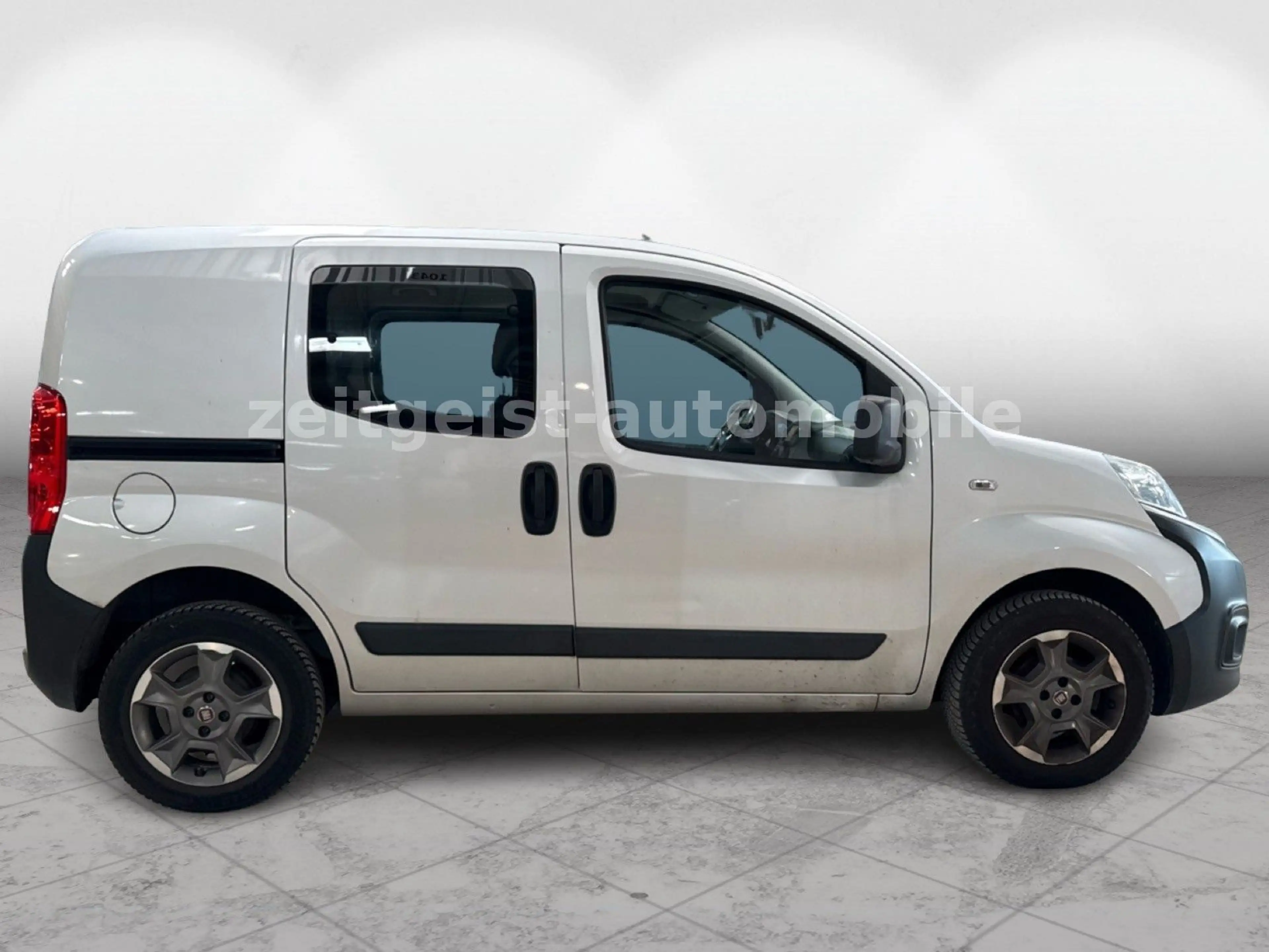 Fiat Fiorino 1.3D *TÜV & SERVICE NEU* — photo 7