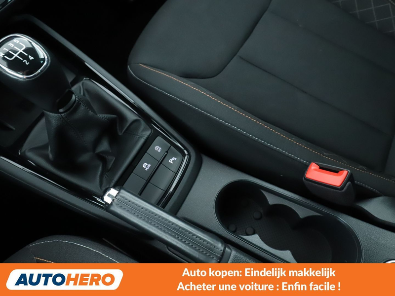 Skoda Scala 1.0 TSI Ambition — photo 14