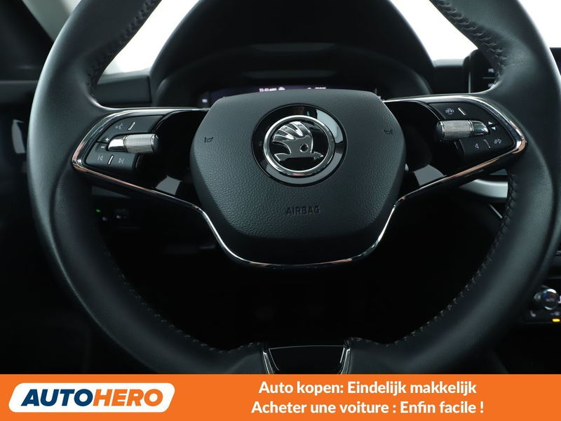 Skoda Scala 1.0 TSI Ambition — photo 5