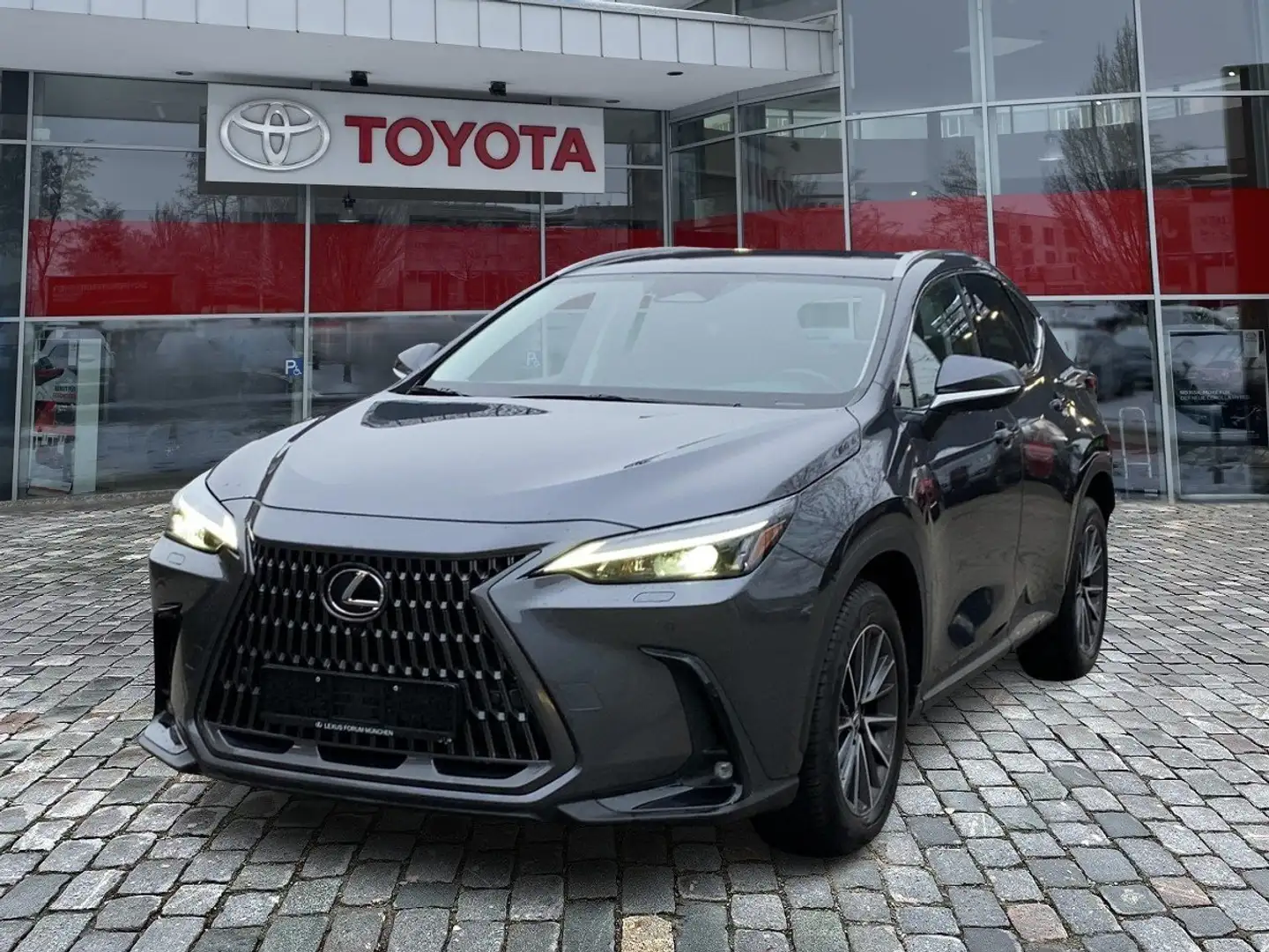 Lexus NX 450h+ NX 450 h+ Executive Top gebrauchter SUV Gris - 1