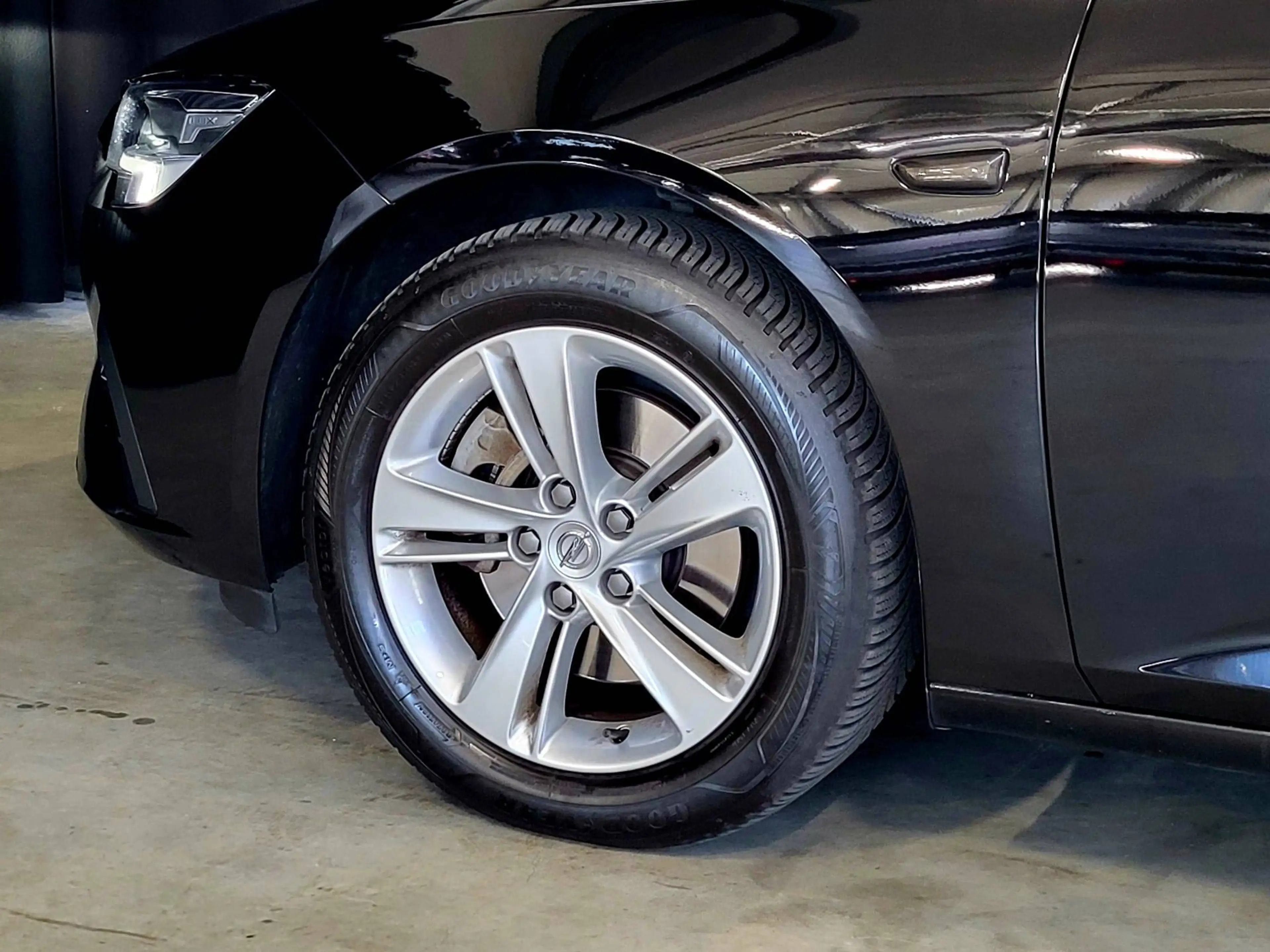 Opel Insignia ST Elegance *R-KAMERA*NAVI PRO*LHZ*SHZ*MATRIX* — photo 9
