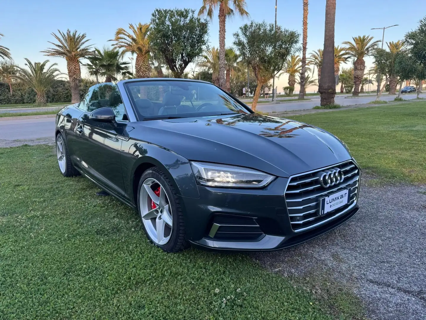 Audi A5 A5 Cabrio 40 2.0 tdi Design quattro 190cv s-tronic Grigio - 2