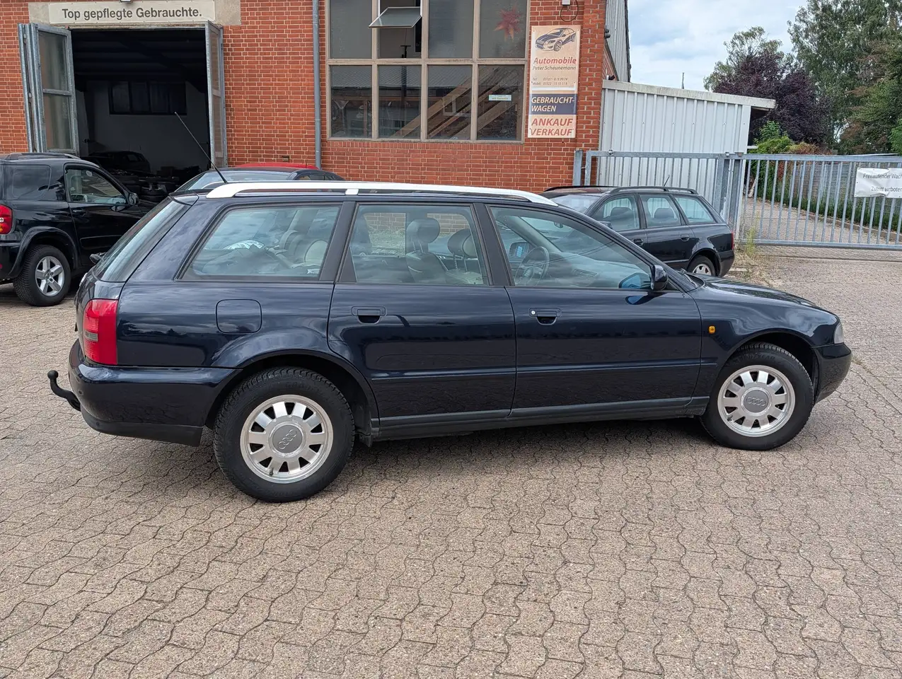 Audi A4 Avant 1.8 T Avant,erst 91tsd KM,aAHK,Klima,Leder,PDC,SHZ,GJReifen,etc..., foto 9