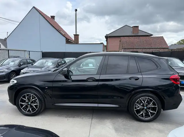 BMW X3 view 8
