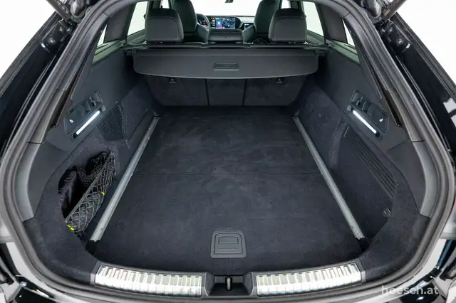 Audi A6 view 8