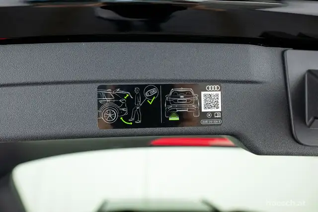 Audi A6 view 10