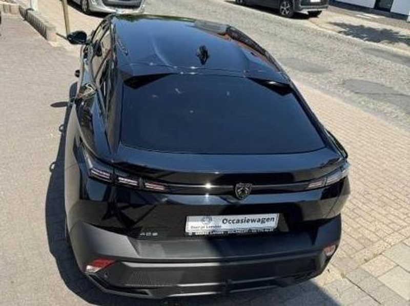 Peugeot 408 408 1.2 Turbo MHEV Allure S — photo 3