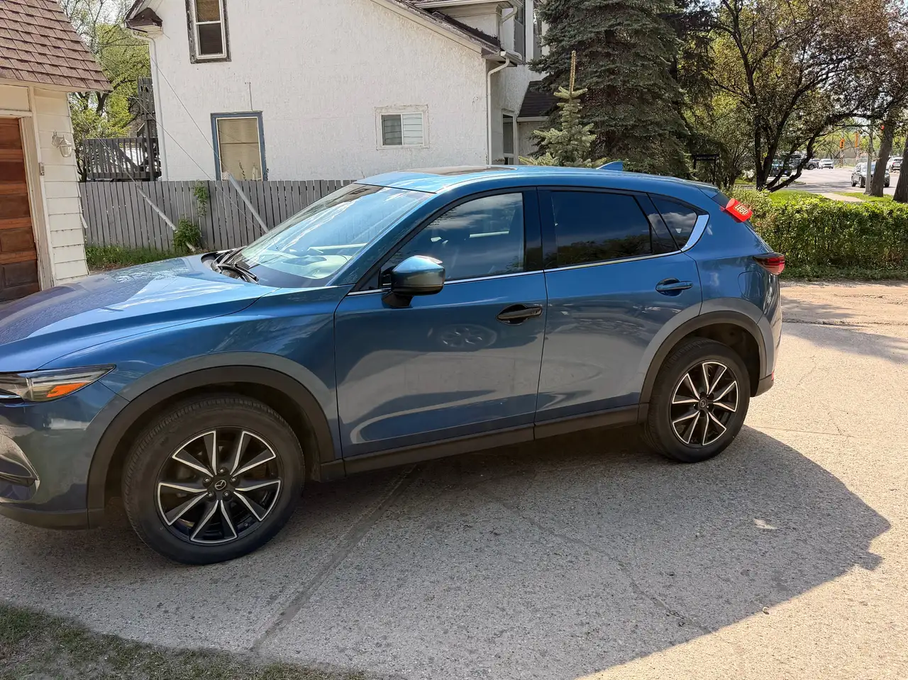 Mazda CX-5 photo Mazda CX-5