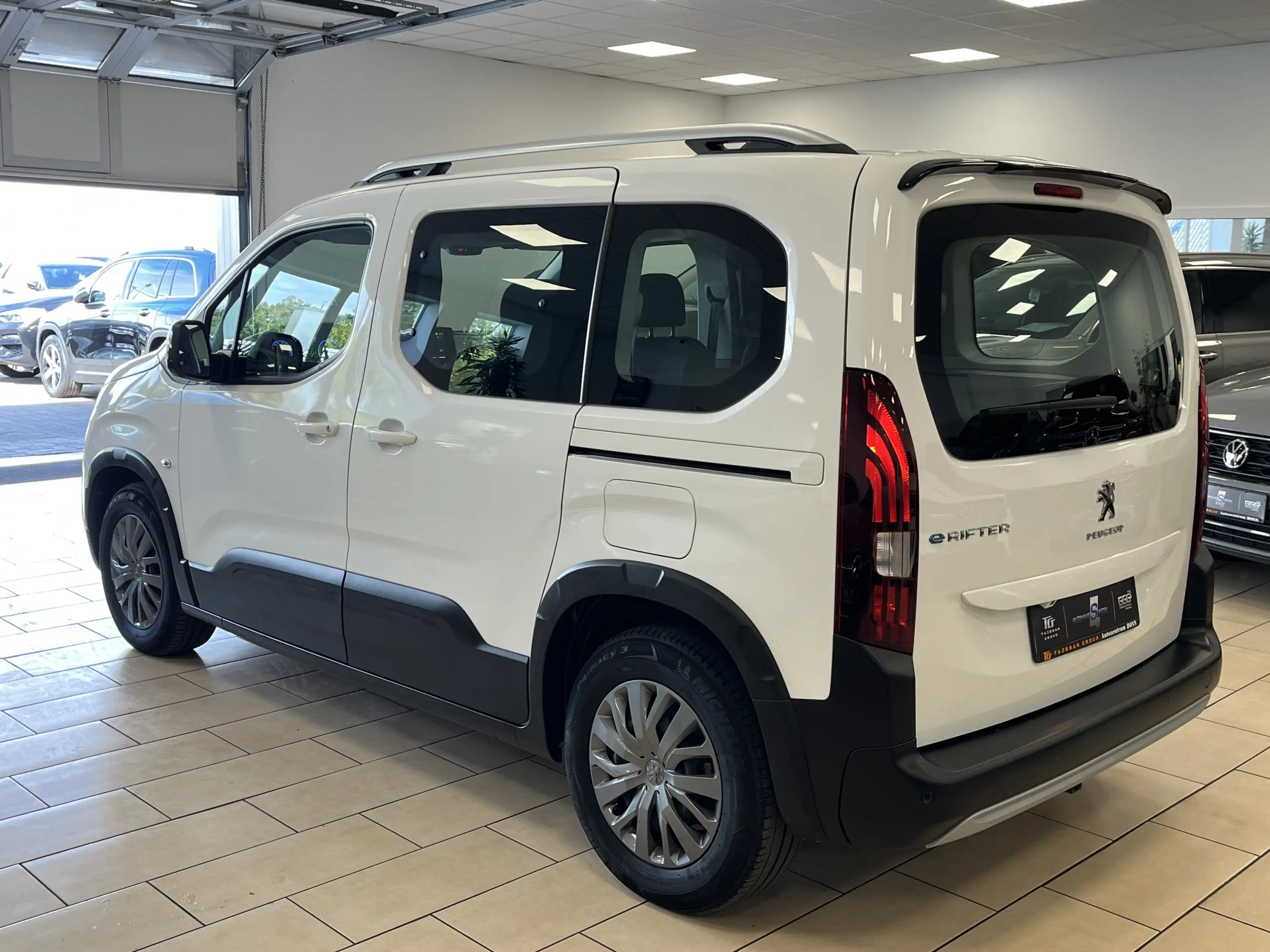 Peugeot Rifter Allure City-Paket R-Cam*CarPlay*St.Heizung — photo 5