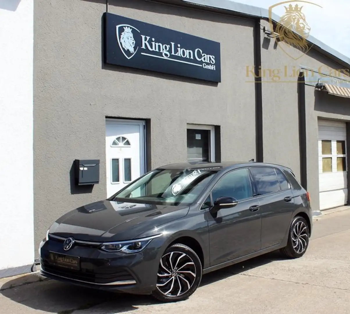 Volkswagen Golf VIII 2.0 TDI Active ACC+PARKLENK+LED+DIGITAL Grau - 1