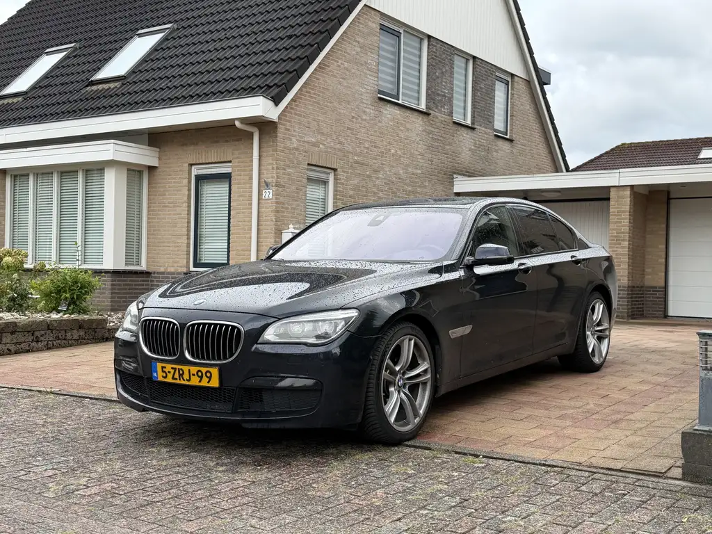 BMW 740 2015 из Европы — купить под ключ