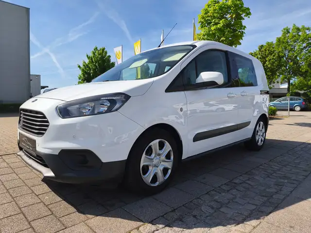 Ford Transit Courier 1.0 100 PS 6.Gang EcoBoost/14 Tkm/1.Hd/