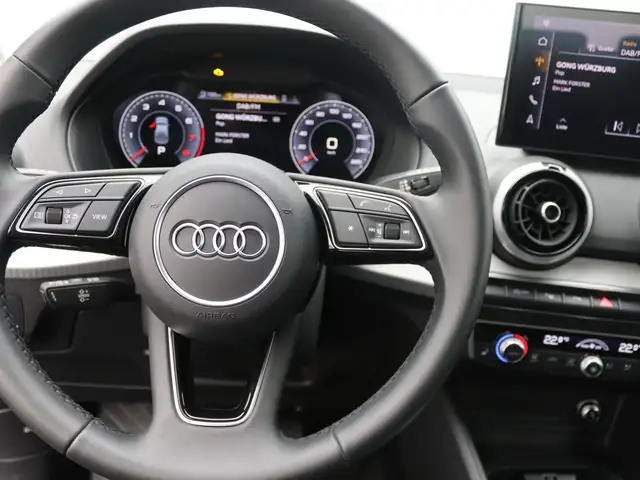 Audi Q2 view 17