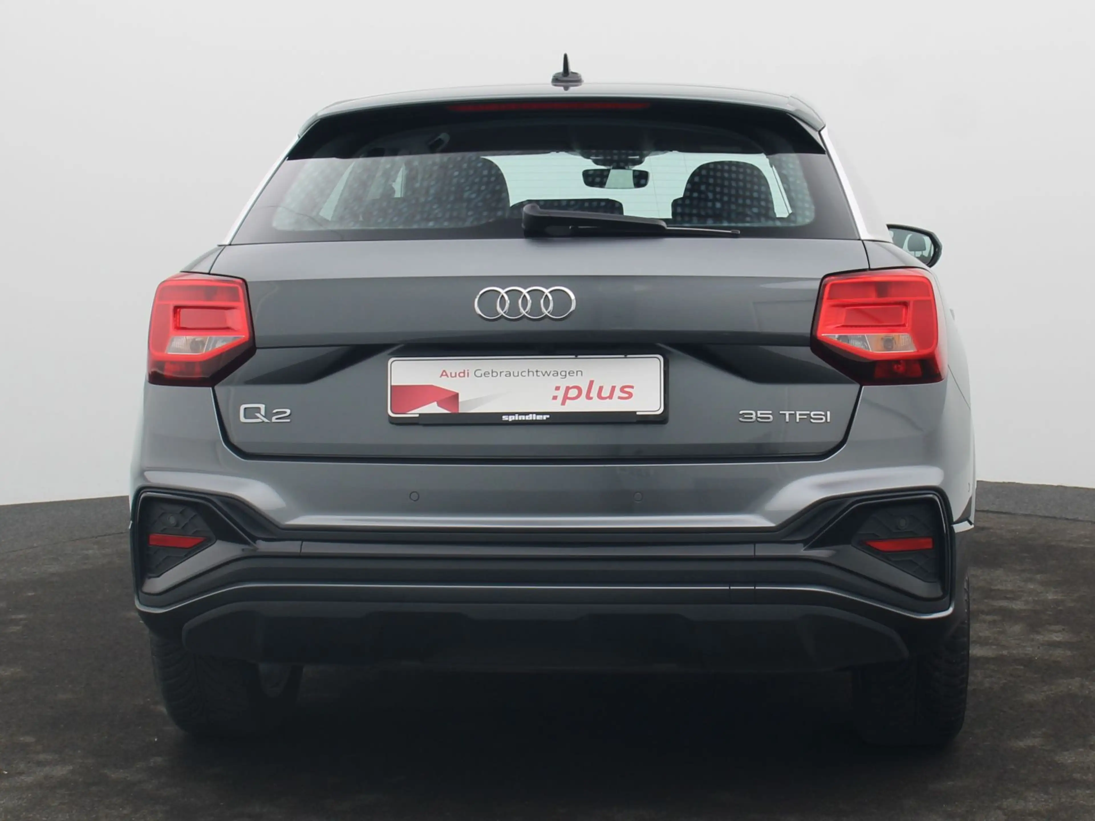 Audi Q2 S-Line 35 TFSI S-tronic / MMI-Navi+, LED, RFK — photo 7