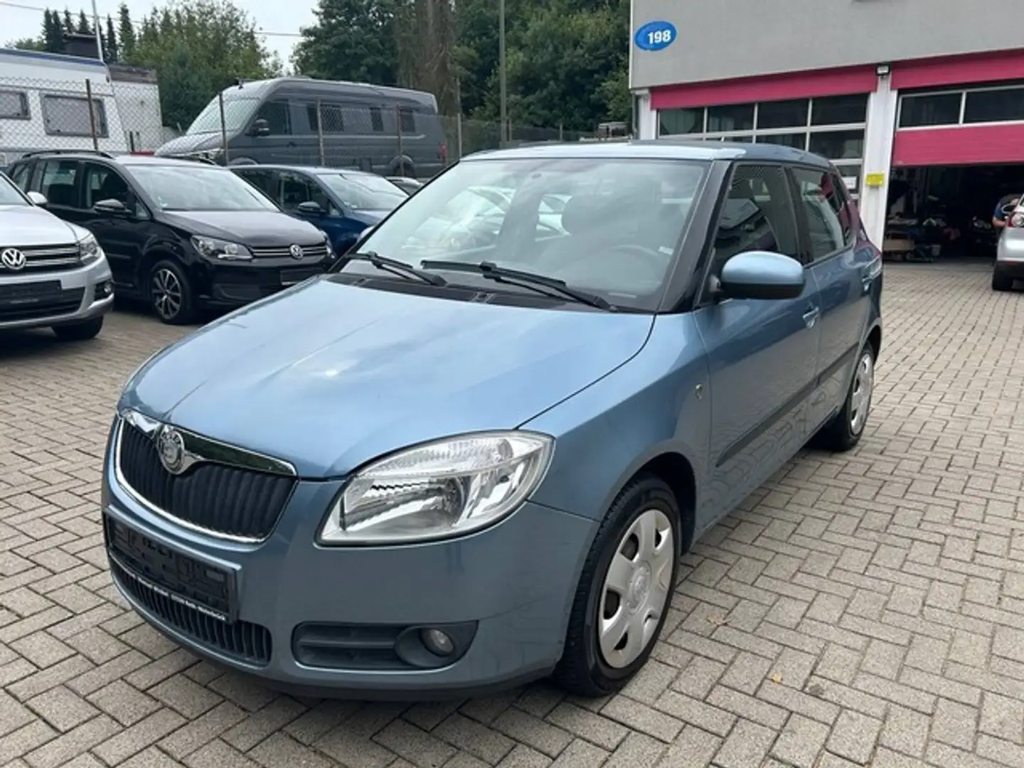 Skoda Fabia 1.4l Elegance Blau - 1