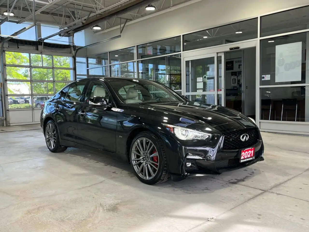 Infiniti Q50 снимка Infiniti Q50