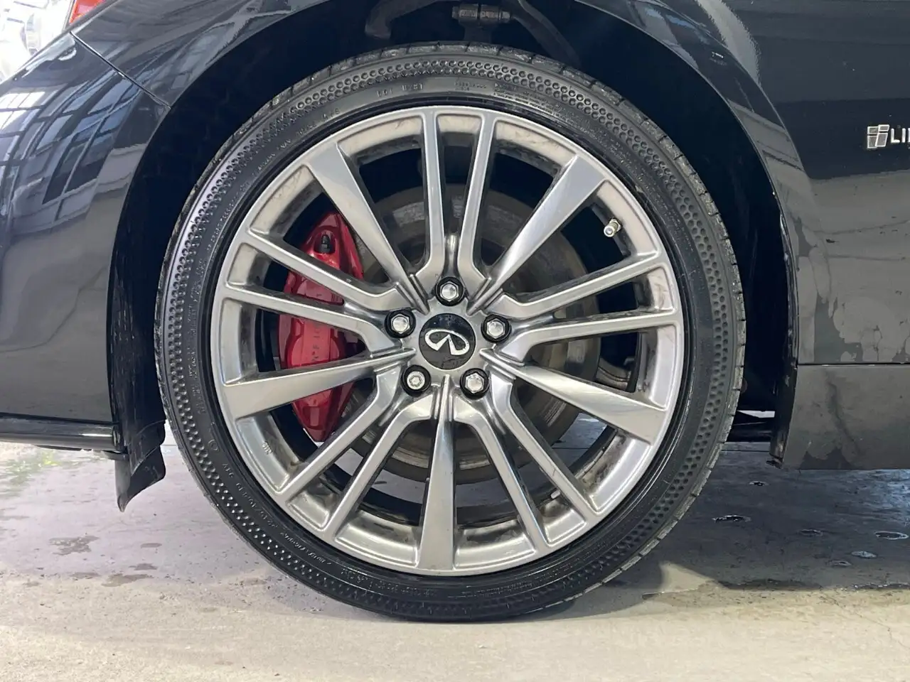 Infiniti Q50 снимка Infiniti Q50