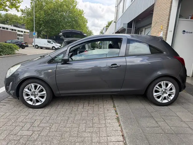 Opel Corsa view 14