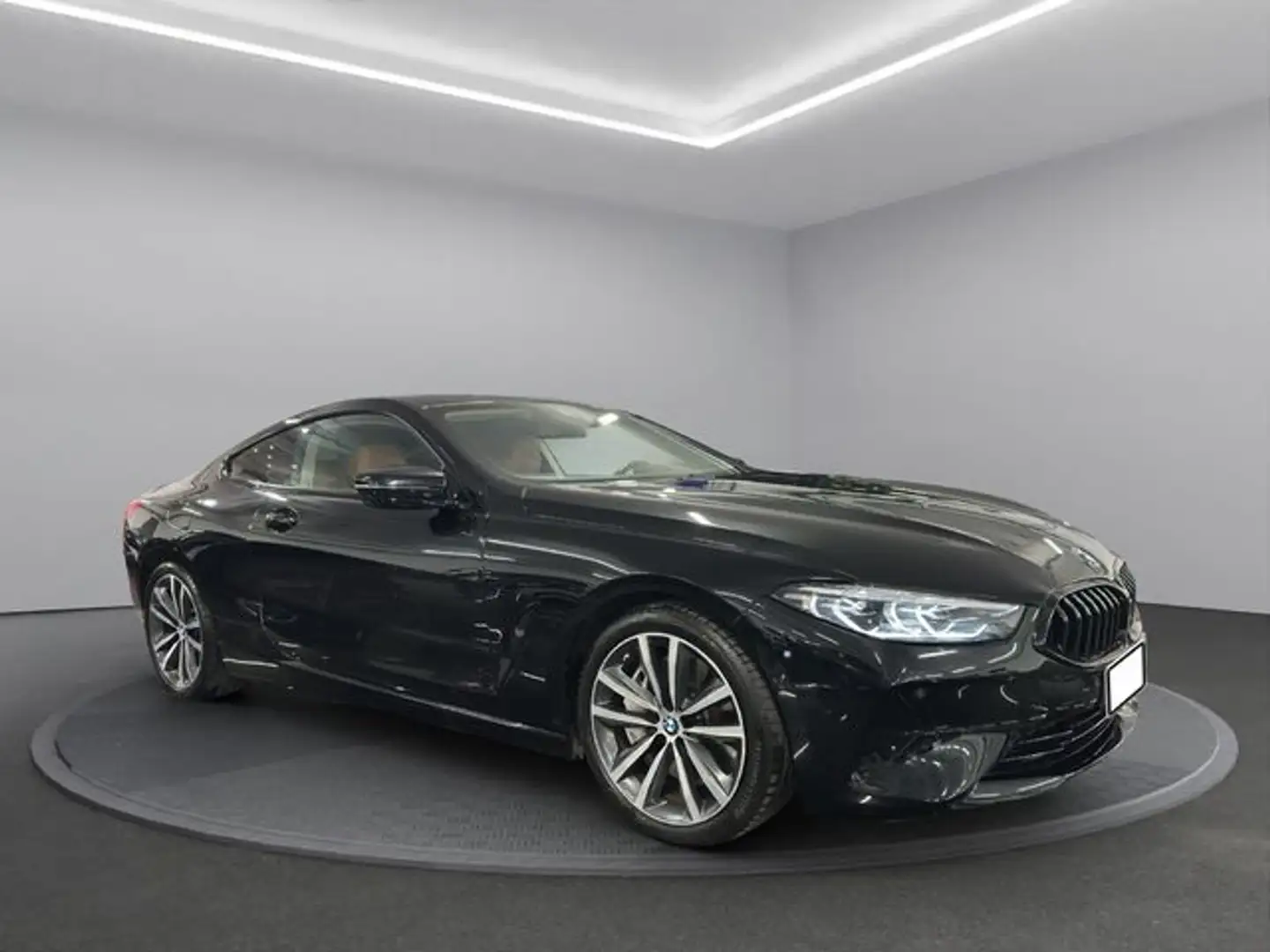 BMW 840 840d Coupé xDrive Noir - 2