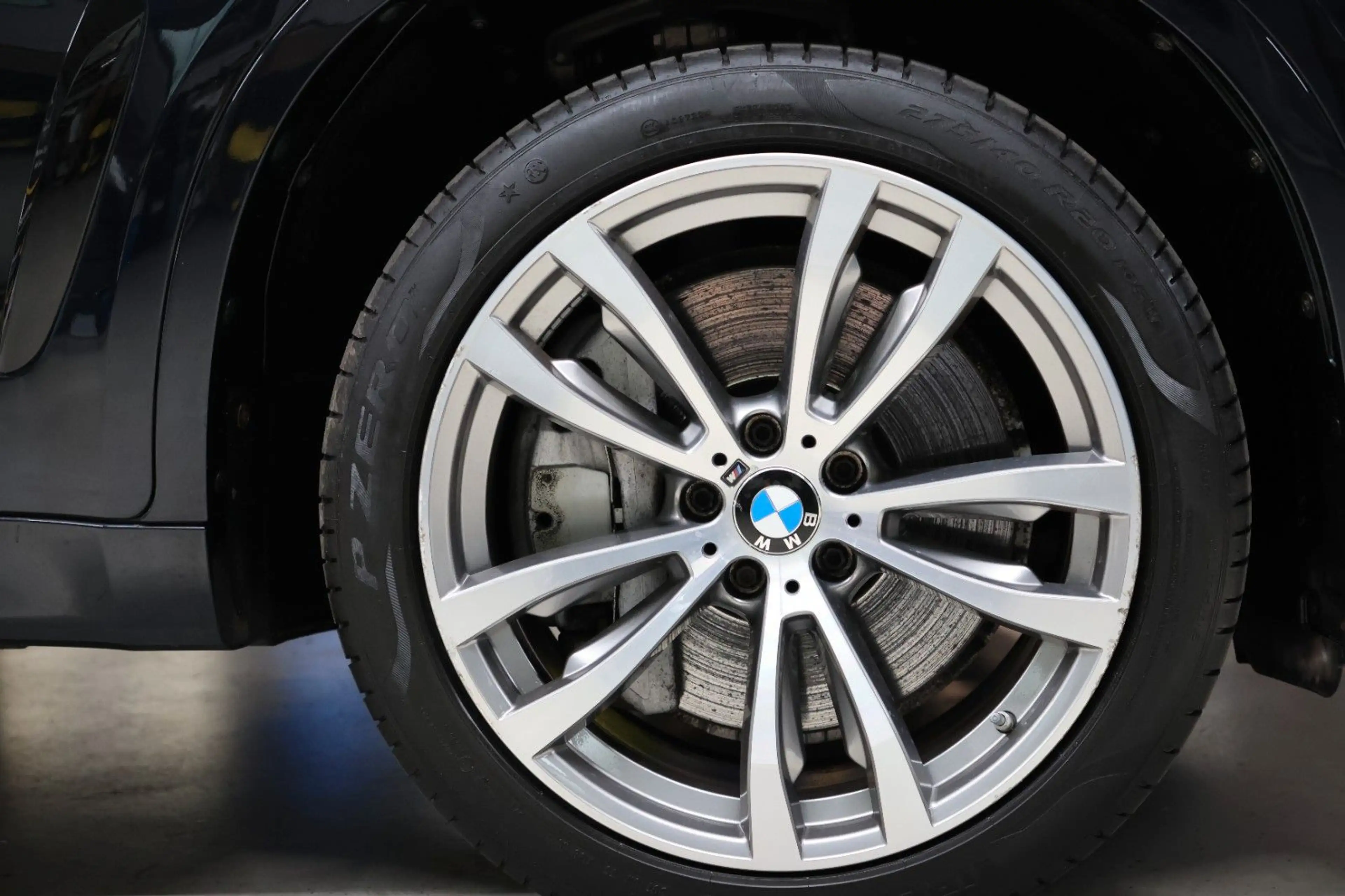 BMW X6 50 i *xDRIVE*M SPORTPAKET*SCHIEBEDACH*H&K* — photo 9