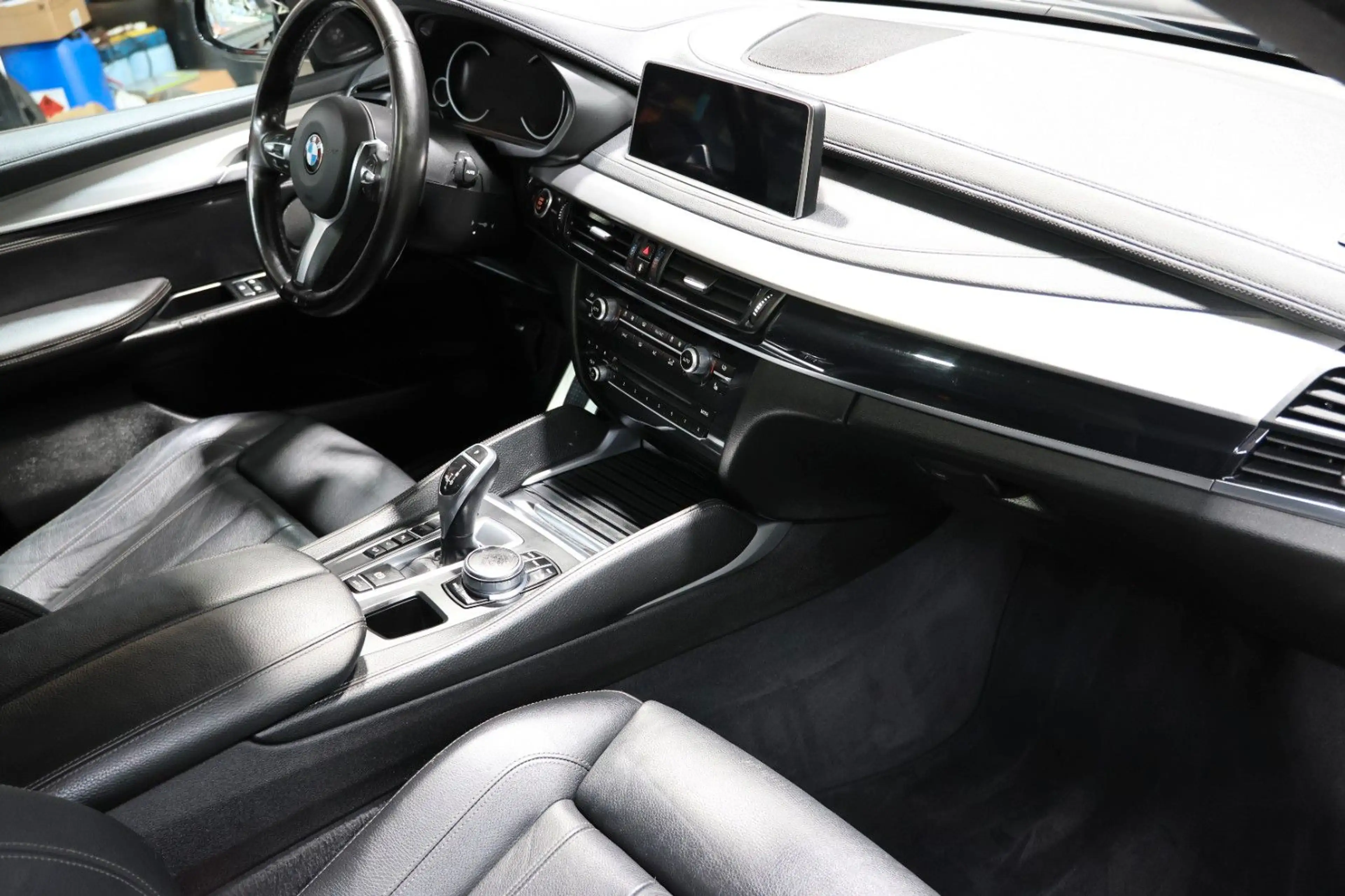 BMW X6 50 i *xDRIVE*M SPORTPAKET*SCHIEBEDACH*H&K* — photo 13