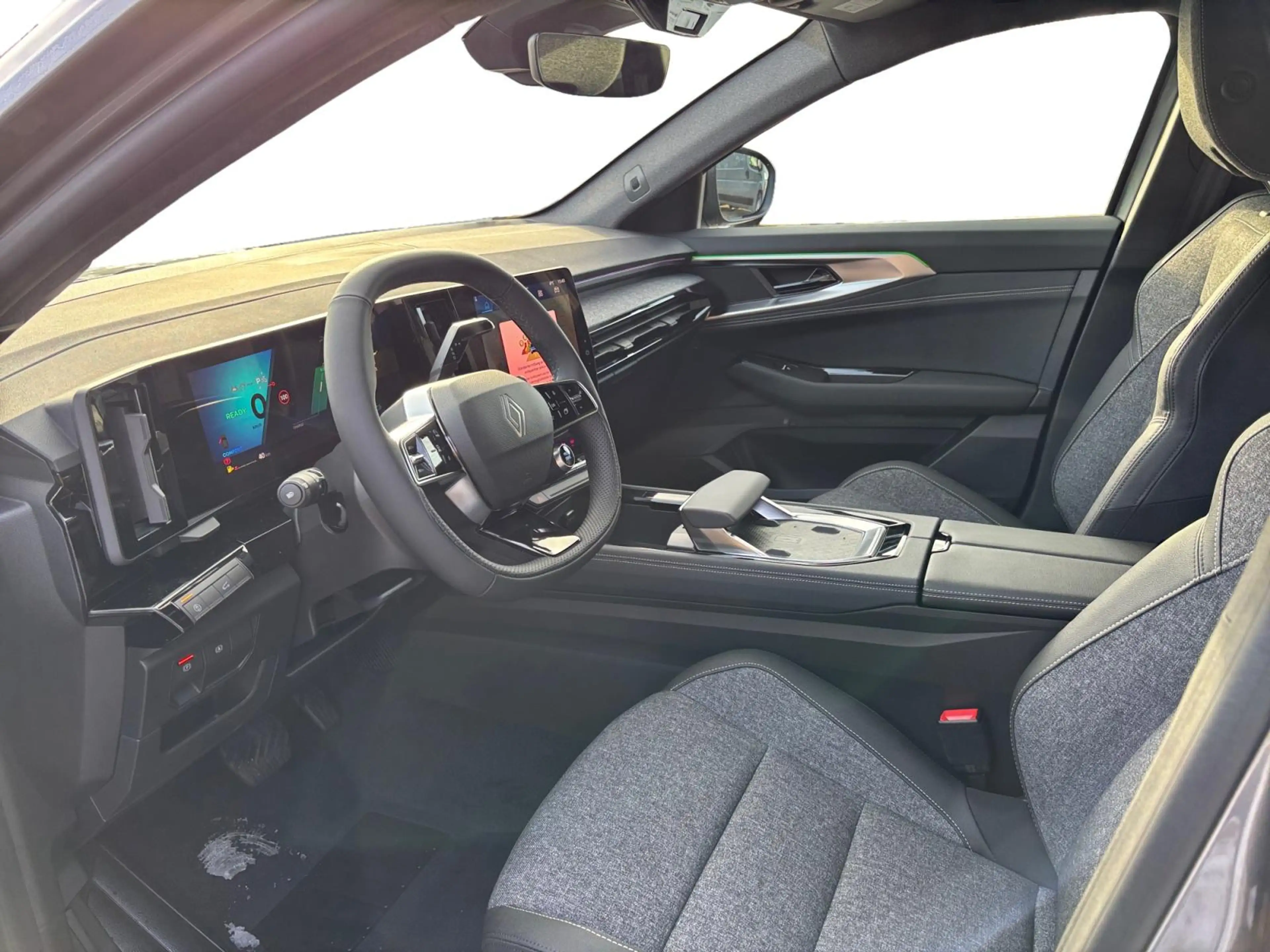 Renault Austral Techno Full Hybrid E-Tech 200 AKTION* — photo 10