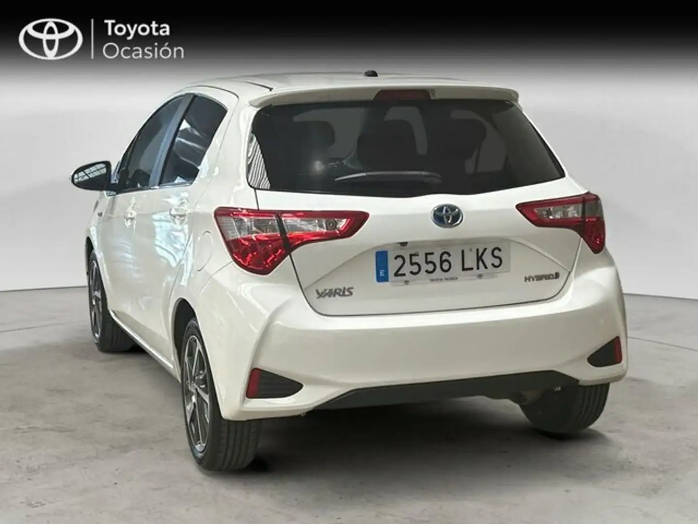 Toyota Yaris 5P Feel! 100H e-CVT Blanco - 2
